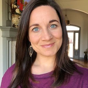 Meet your Posher, Becky